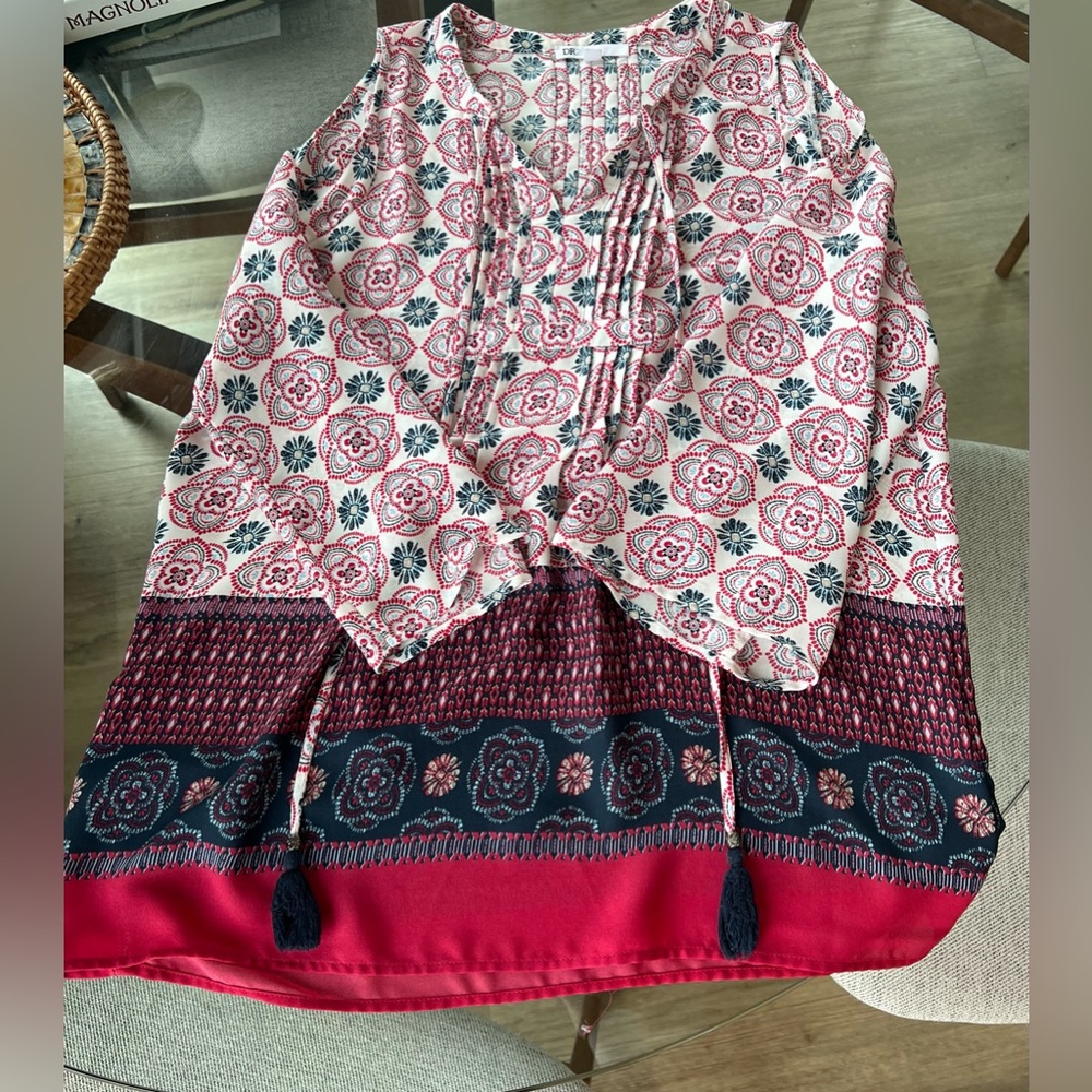 Colorful spring top